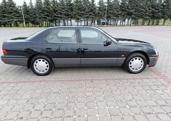 Lexus LS cena 75000 przebieg: 223400, rok produkcji 1995 z Barczewo małe 466